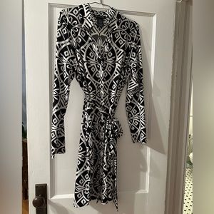 Shirtdress, bold and sexy, patterned, INC International Concepts, b & w, NWOT.